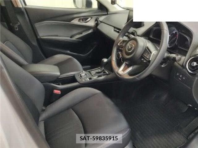 Mazda CX-3 2018-10 8278889-2