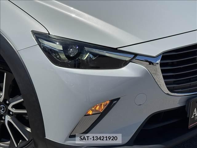 Mazda CX-3 2015-07 8280384-9
