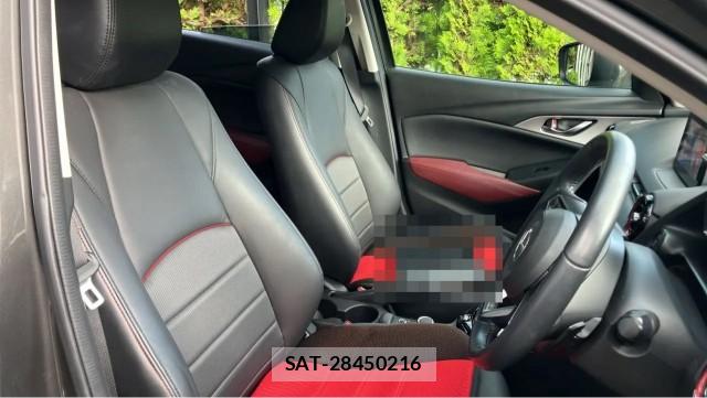 Mazda CX-3 2017-09 8281390-5