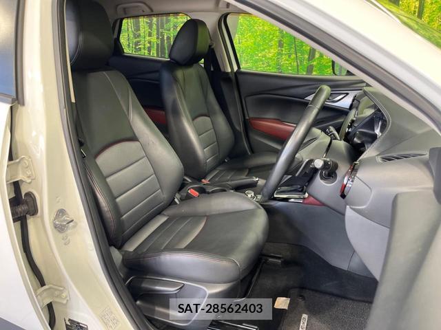 Mazda CX-3 2015-05 8283156-7
