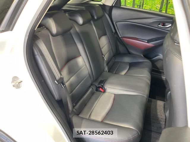 Mazda CX-3 2015-05 8283156-8