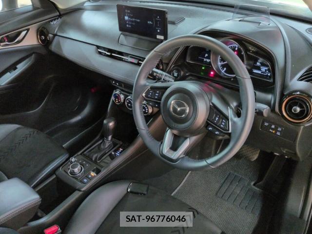 Mazda CX-3 2024-03 8284555-2