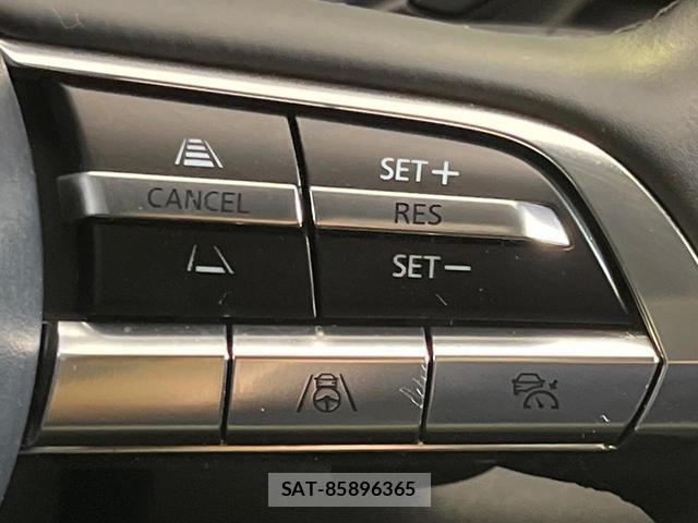 Mazda CX-30 2023-04 8276779-6