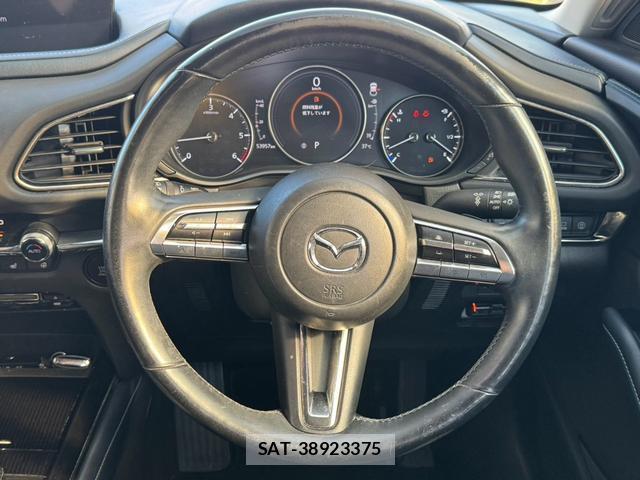 Mazda CX-30 2020-04 8277622-17