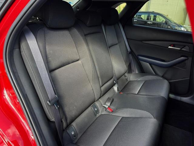 Mazda CX-30 2020-03 8279420-9
