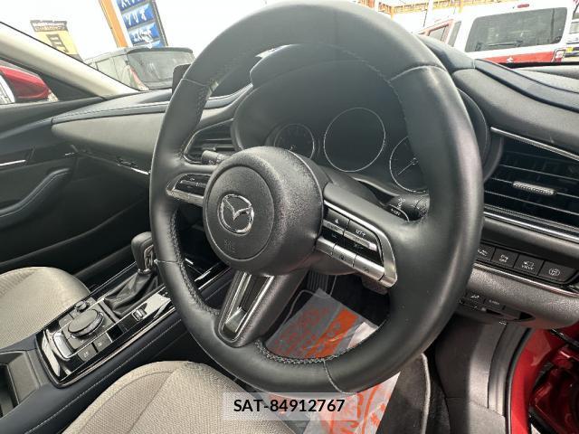 Mazda CX-30 2021-02 8280306-7