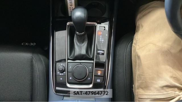 Mazda CX-30 2020-12 8281296-14