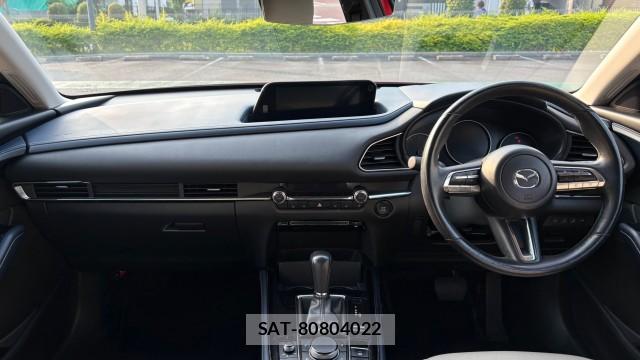 Mazda CX-30 2020-04 8282208-2