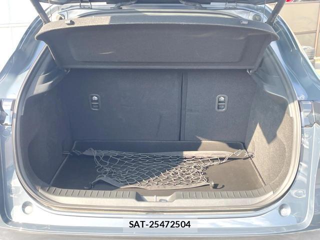 Mazda CX-30 2020-10 8282707-9