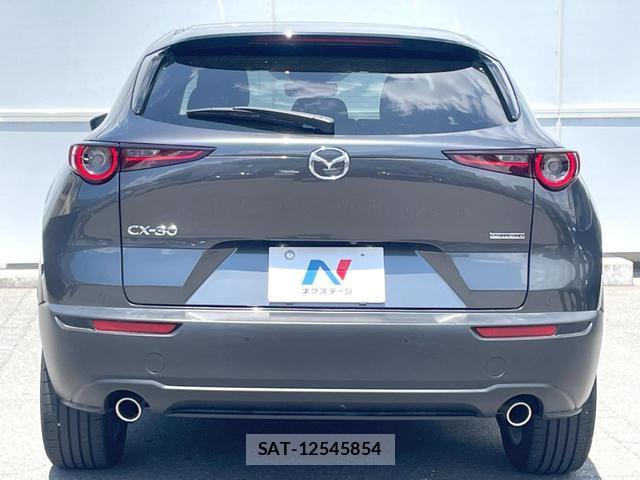 Mazda CX-30 2023-09 8282711-14