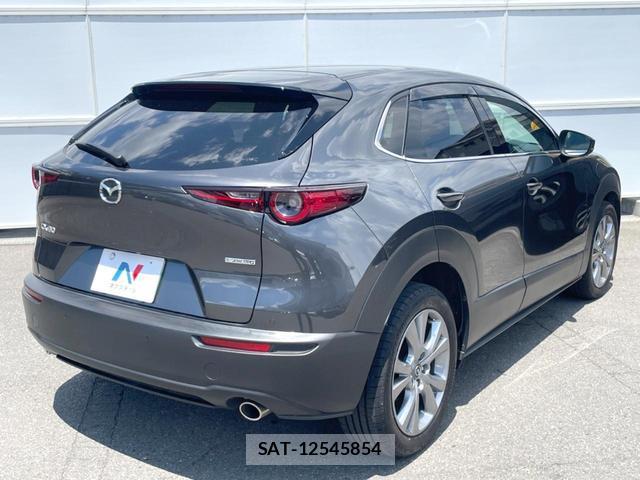 Mazda CX-30 2023-09 8282711-16