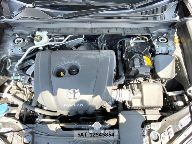 Mazda CX-30 2023-09 8282711-18