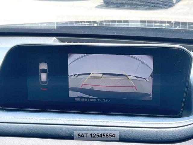 Mazda CX-30 2023-09 8282711-3