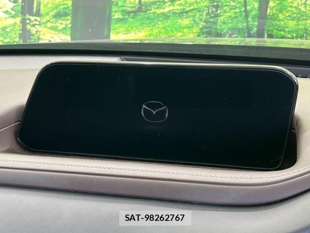 Mazda CX-30 2019-11 8283274-2