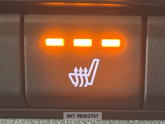 Mazda CX-30 2019-11 8283274-5