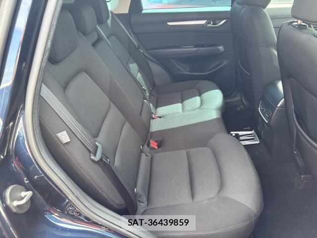 Mazda CX-5 2017-08 8277049-6