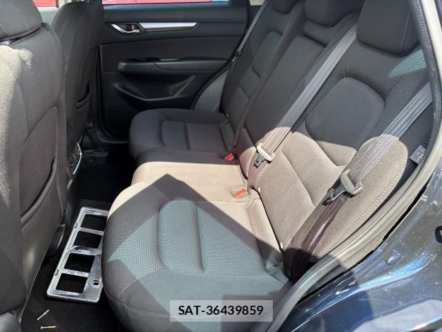 Mazda CX-5 2017-08 8277049-7