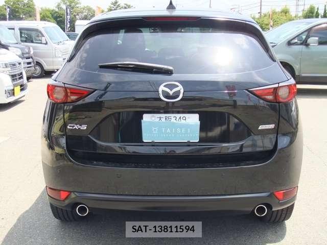 Mazda CX-5 2017-04 8277833-17