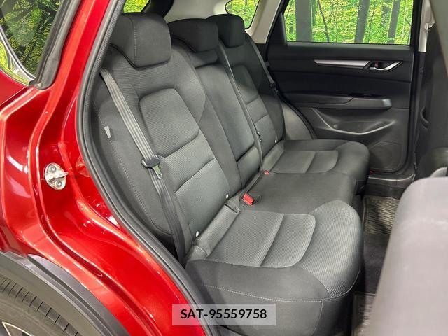 Mazda CX-5 2017-09 8278151-11