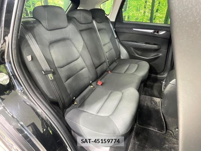 Mazda CX-5 2019-02 8280284-8