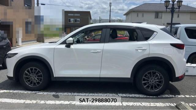 Mazda CX-5 2017-11 8280781-10