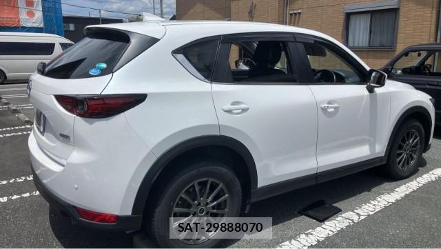 Mazda CX-5 2017-11 8280781-12