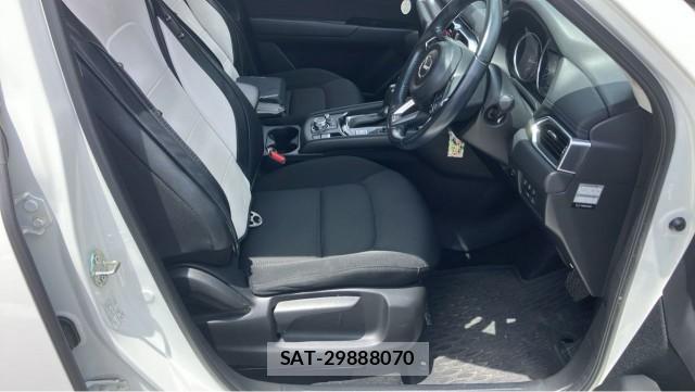 Mazda CX-5 2017-11 8280781-5