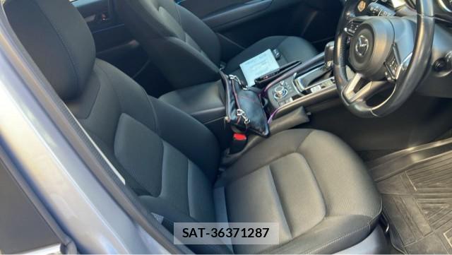 Mazda CX-5 2017-07 8280892-5