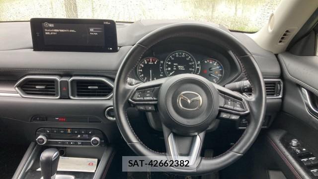Mazda CX-5 2022-07 8280999-16