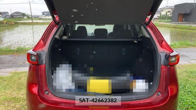 Mazda CX-5 2022-07 8280999-17