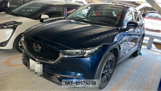 Mazda CX-5 2017-03 8281031-0
