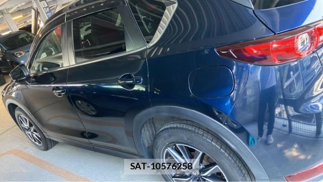 Mazda CX-5 2017-03 8281031-10