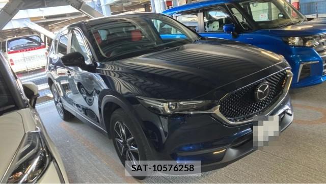 Mazda CX-5 2017-03 8281031-11