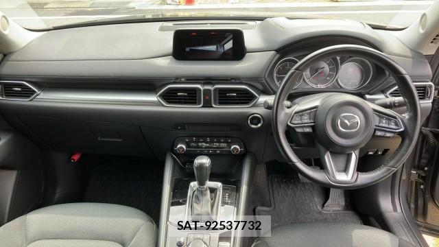Mazda CX-5 2018-12 8281045-2