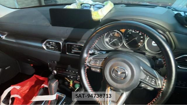 Mazda CX-5 2022-02 8281450-2
