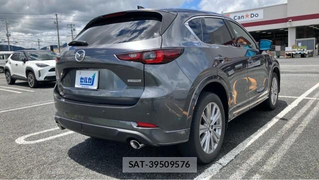 Mazda CX-5 2022-04 8281543-12
