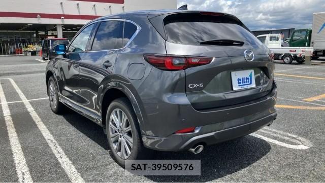 Mazda CX-5 2022-04 8281543-13