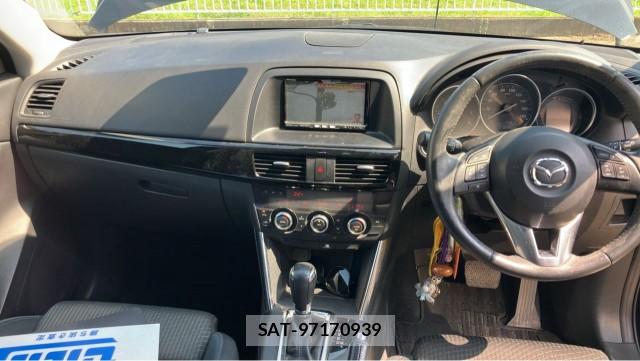 Mazda CX-5 2014-07 8281663-2