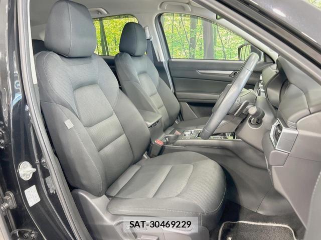 Mazda CX-5 2022-01 8282791-7