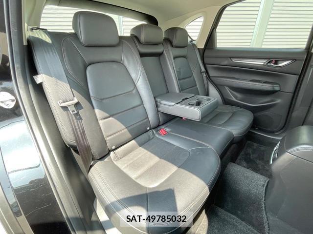 Mazda CX-5 2017-11 8282854-13
