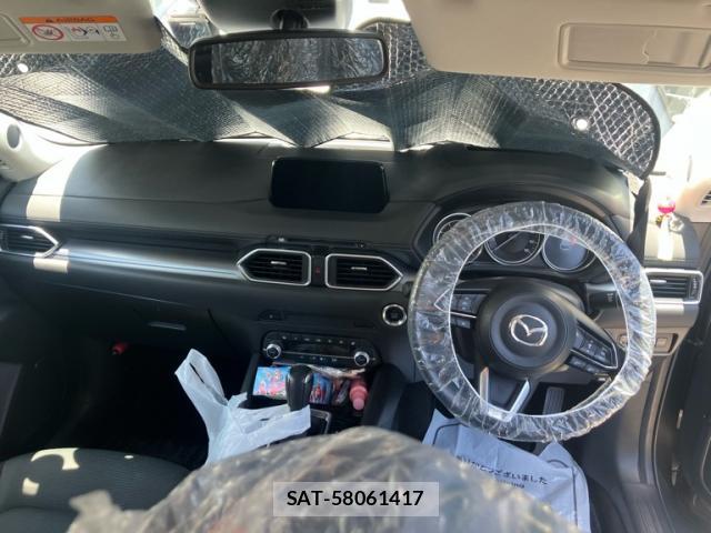 Mazda CX-5 2019-01 8283289-8