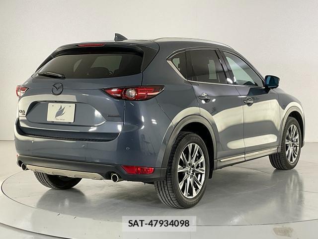 Mazda CX-5 2021-01 8284632-1