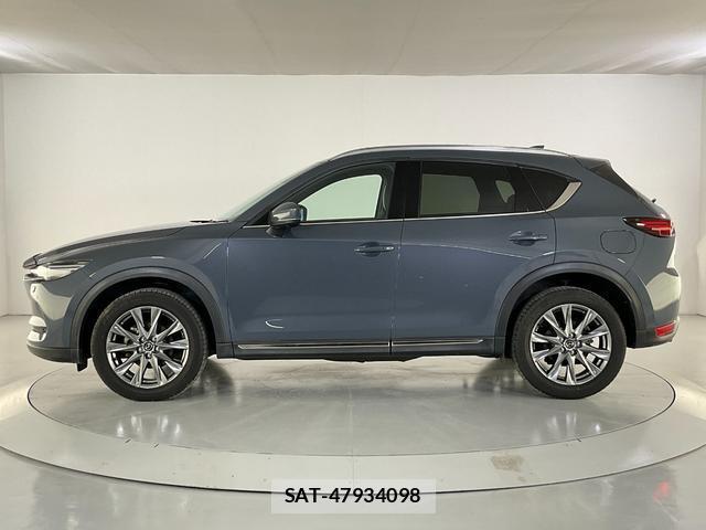 Mazda CX-5 2021-01 8284632-3