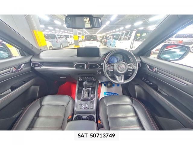 Mazda CX-5 2023-04 8284680-2