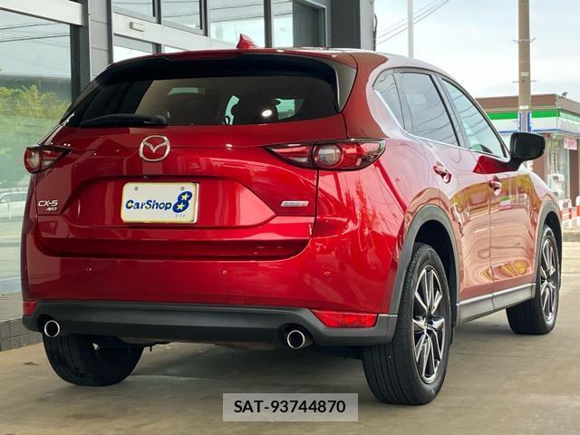 Mazda CX-5 2017-03 8285034-5