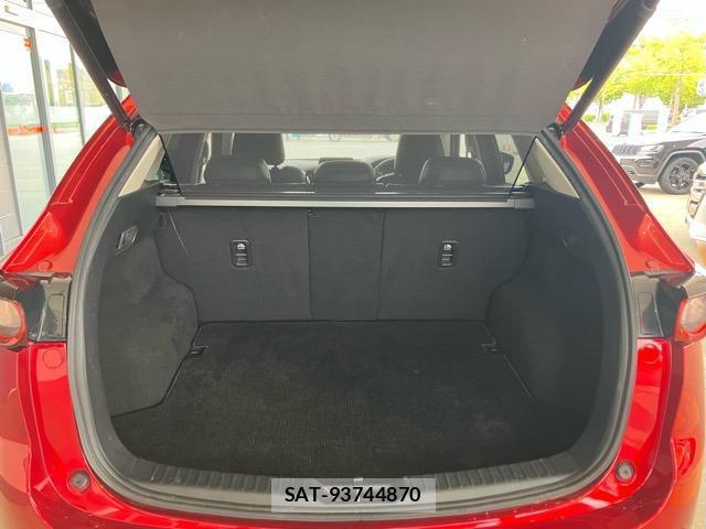 Mazda CX-5 2017-03 8285034-8