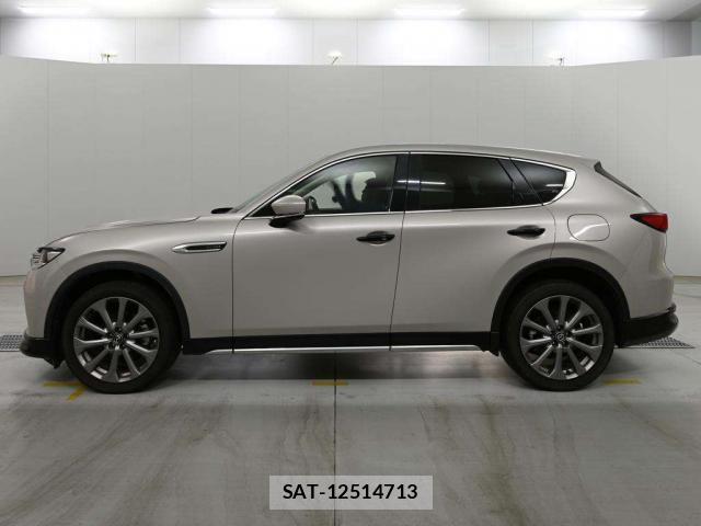 Mazda CX-60 2023-04 8277002-7