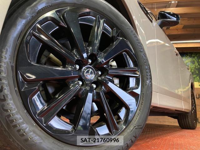 Mazda CX-60 2023-10 8277634-12