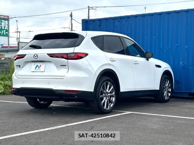 Mazda CX-60 2023-09 8279429-16