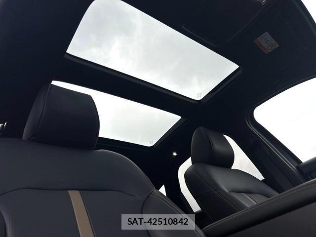 Mazda CX-60 2023-09 8279429-4